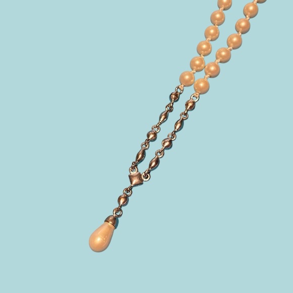 Crown Trifari Faux Pearl Rhinestone Drop Necklace - Picture 12 of 13